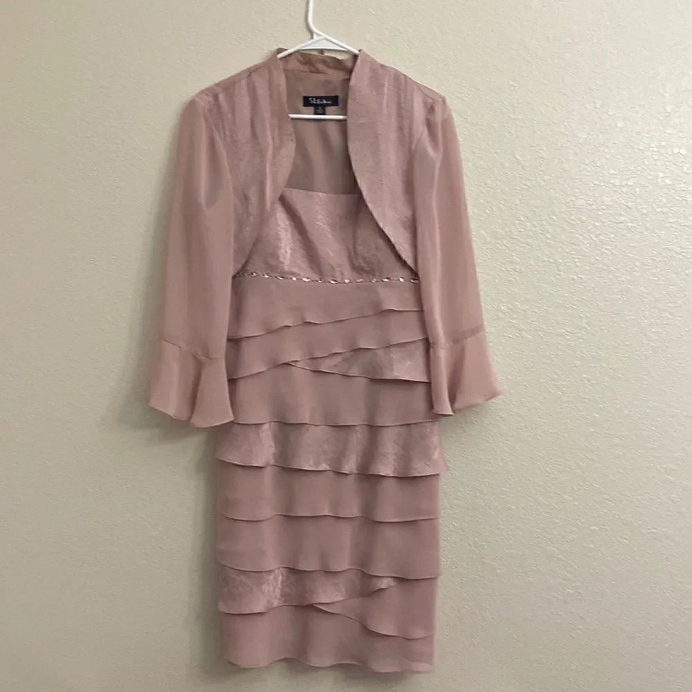 Pink Rhinestone Ruffle Mini Party Dress worn once to a wedding! Size 12